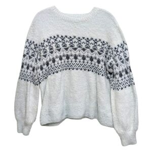 CeCe Festive White Holiday Beaded Pearl Fuzzy Pullover Sweater Medium